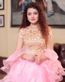 Palak Muchhal Biography – Age, Height, Weight, Boyfriend, Family, Net Worth & More